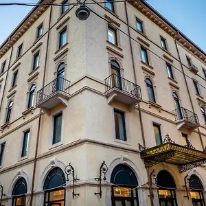 Boutique Touring Hotell